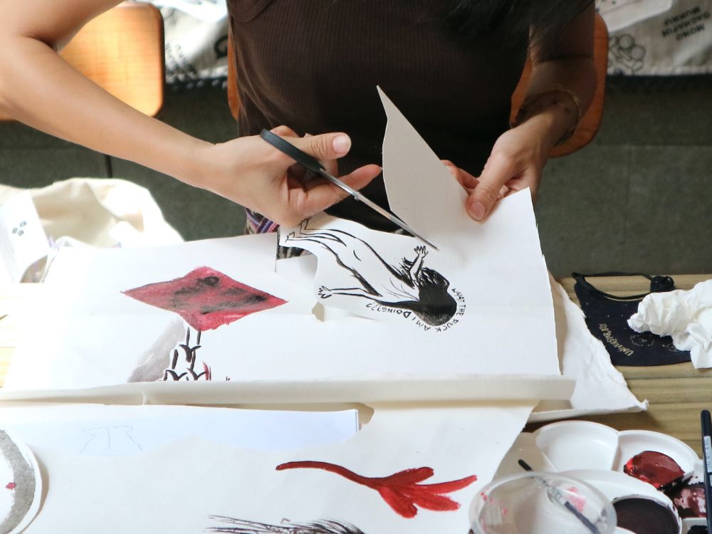 Lala Bohang Cut Out Painting Workshop