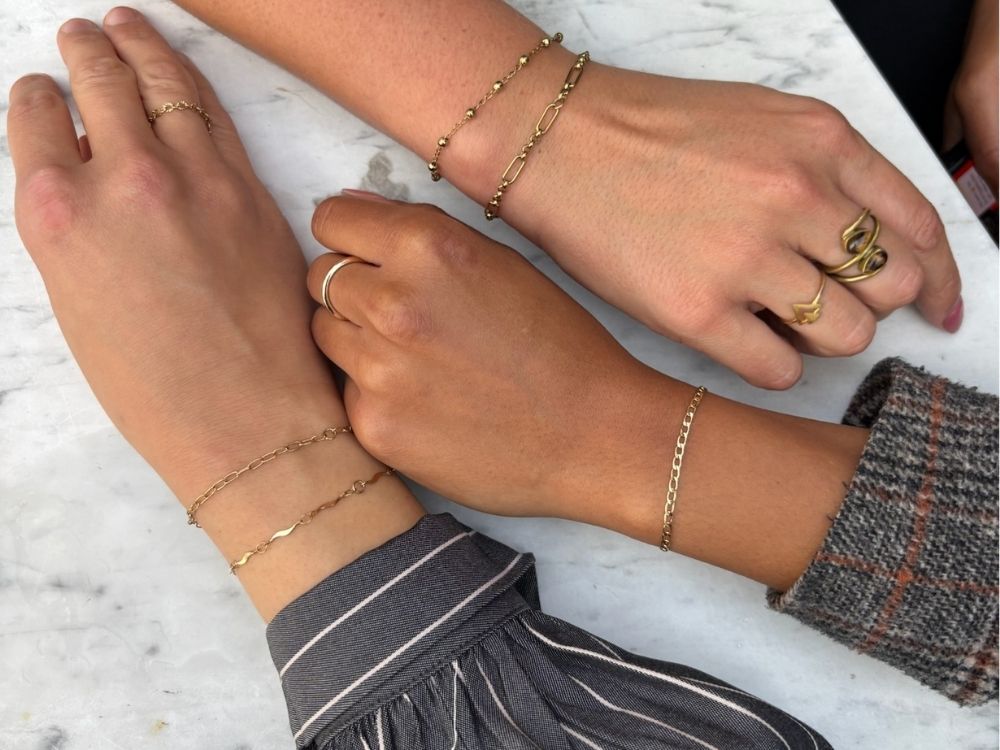 Holiday pop-up: Permanent jewelry