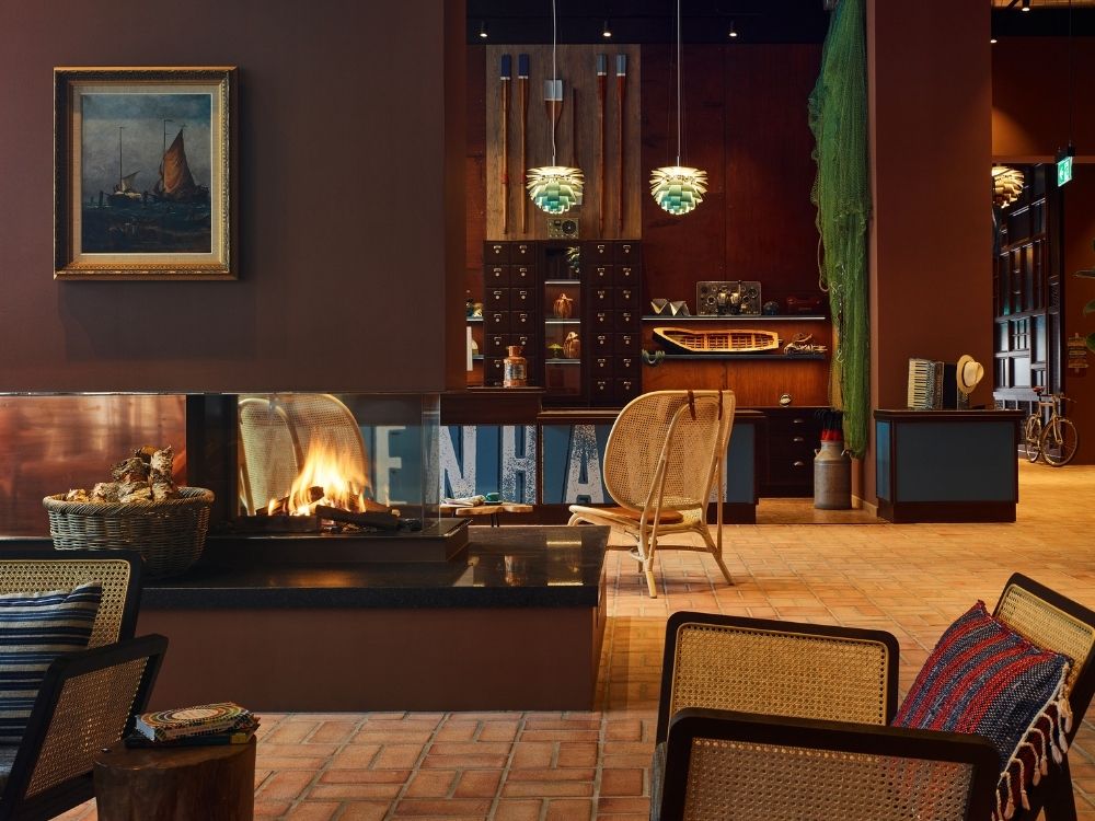 Analogue Society: Buch Club