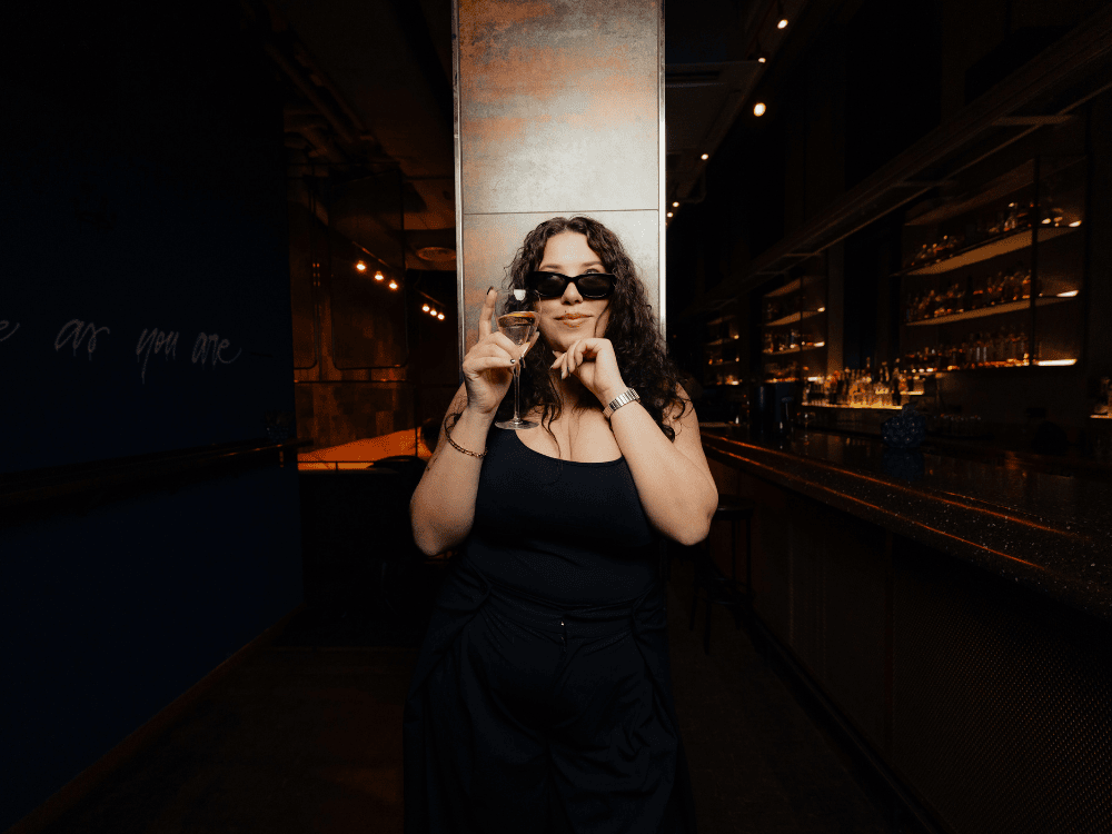 Lingy at The Paris Club