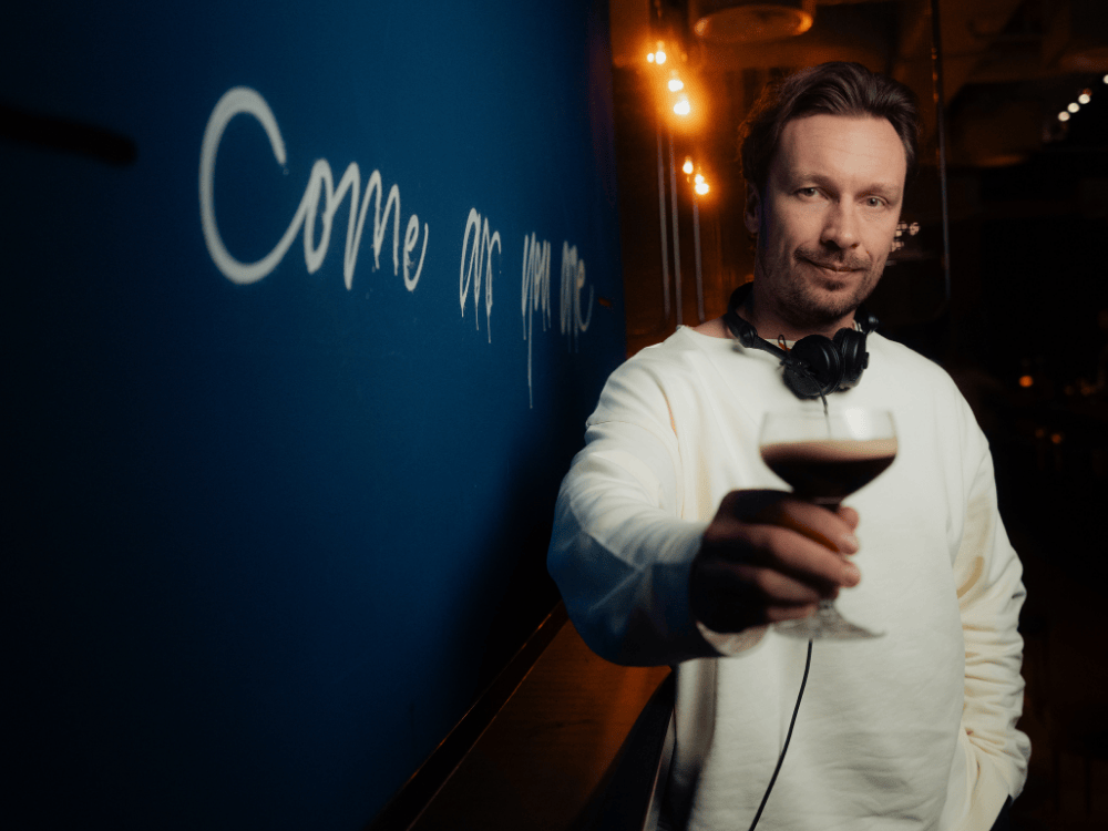 DJ Patraik at The Paris Club