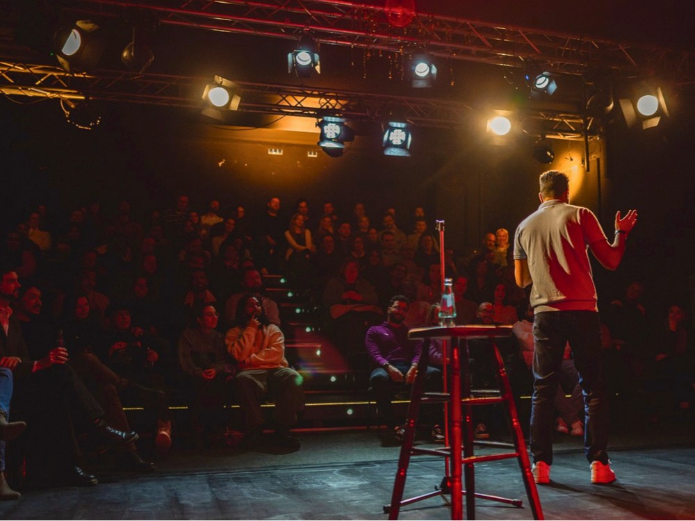comedy on arrival